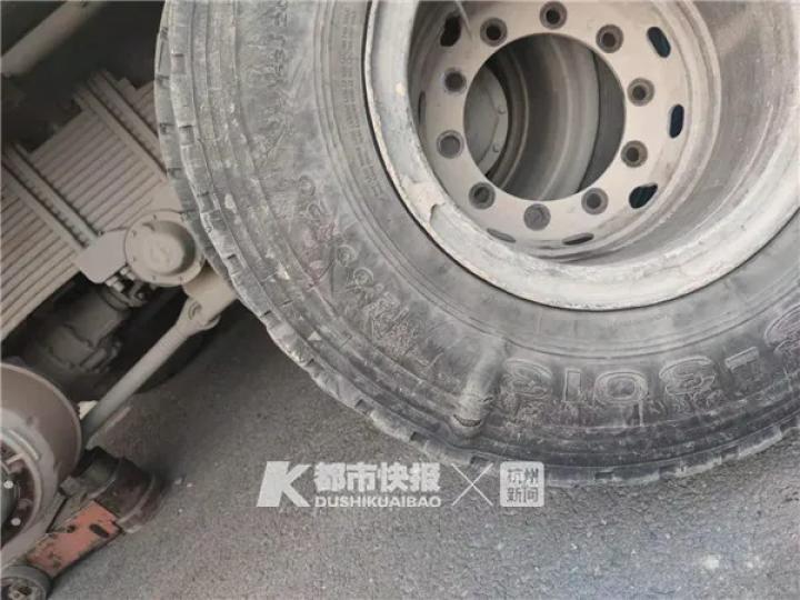 大货车补胎店_货车补胎电话24小时服务附近_大车货车补胎电话